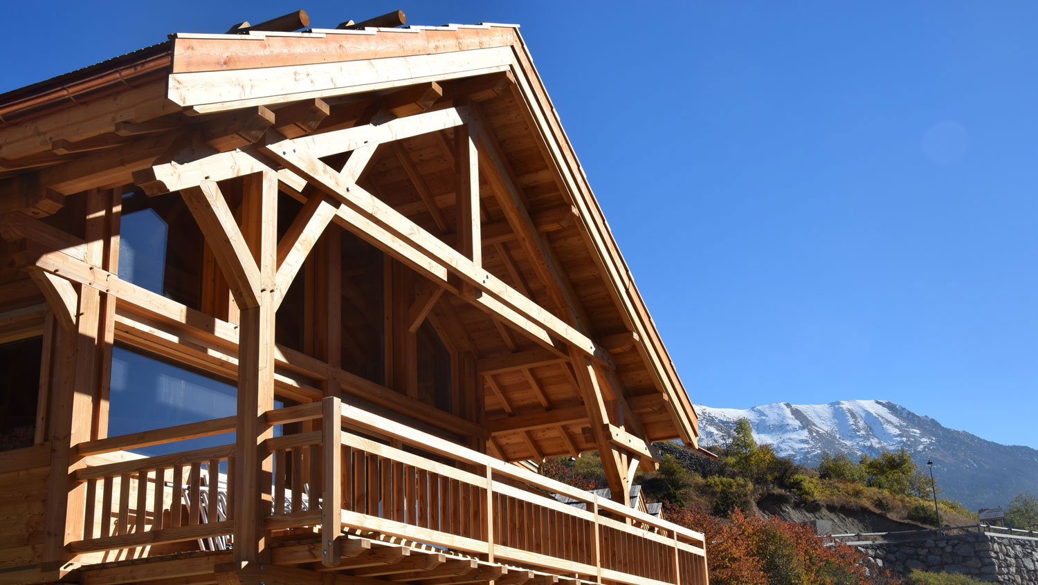 Chalet Lombard Vasina réalisé dans les Hautes Alpes à Serre Chevalier